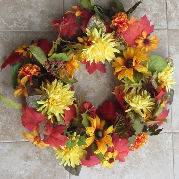 *MUST BUNDLE* Autumn Floral Wreath - Picture 1 of 1